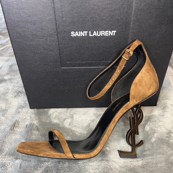 MUST SEE!!!!SAINT LAURENT heels - Picture 1 of 4